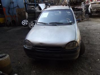 OPEL CORSA SWIN 1.4  AÑO 1997