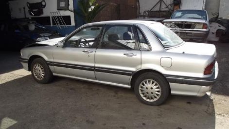 MITSUBISHI GALANT AÑO 1992