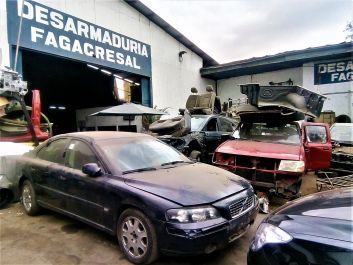 VOLVO S60 2.4 AÑO 2002