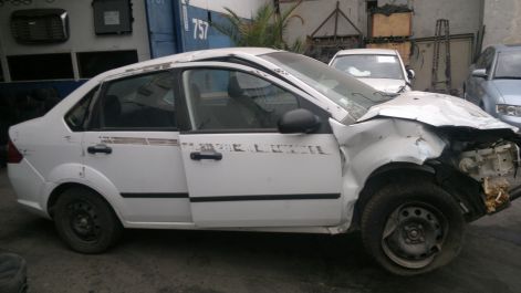 FORD FIESTA AÑO 2007 