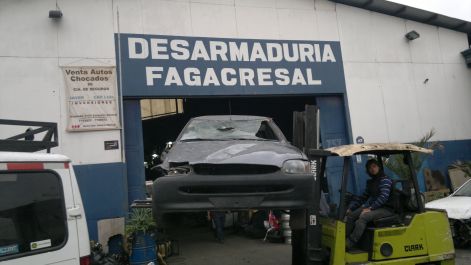 FORD  ESCORT  AÑO 2003 