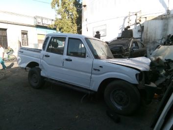 MAHINDRA NEW PIK UP D CAB 4X4 2.2 AÑO 2013