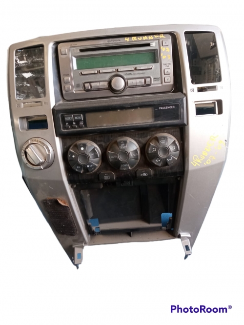 CONSOLA CENTRAL TOYOTA 4RUNNER. Año 2007-2009