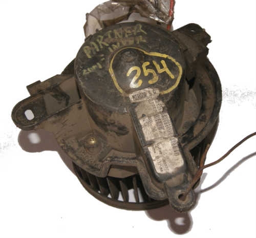 MOTOR DE CALEFACCIÓN PEUGEOT PARTNER 1.9 AÑO 2001